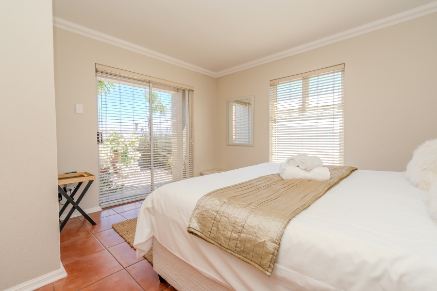 5 Bedroom Property for Sale in Waterfront Western Cape